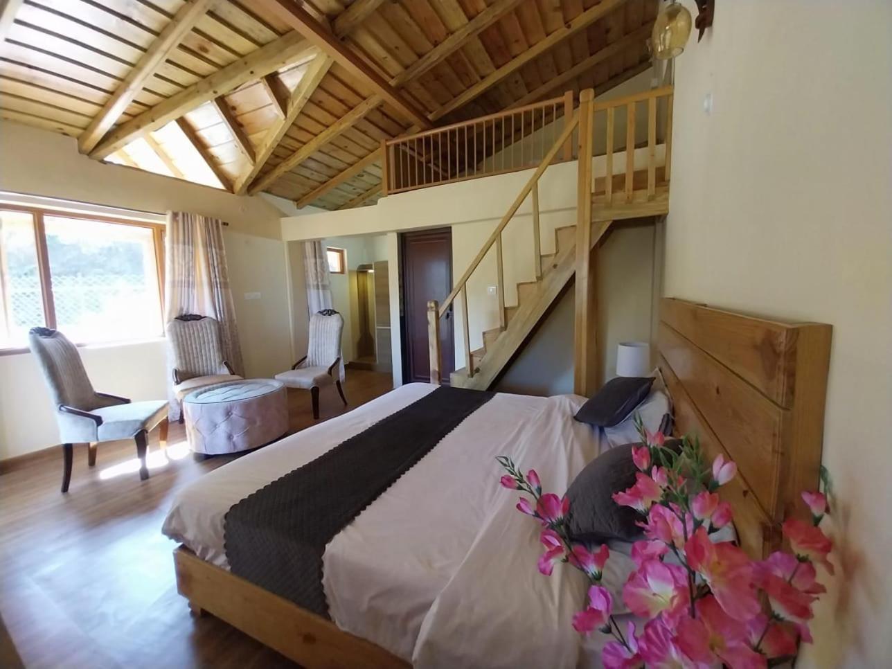 Anmol Paradise Hotel Mukteshwar Luaran gambar