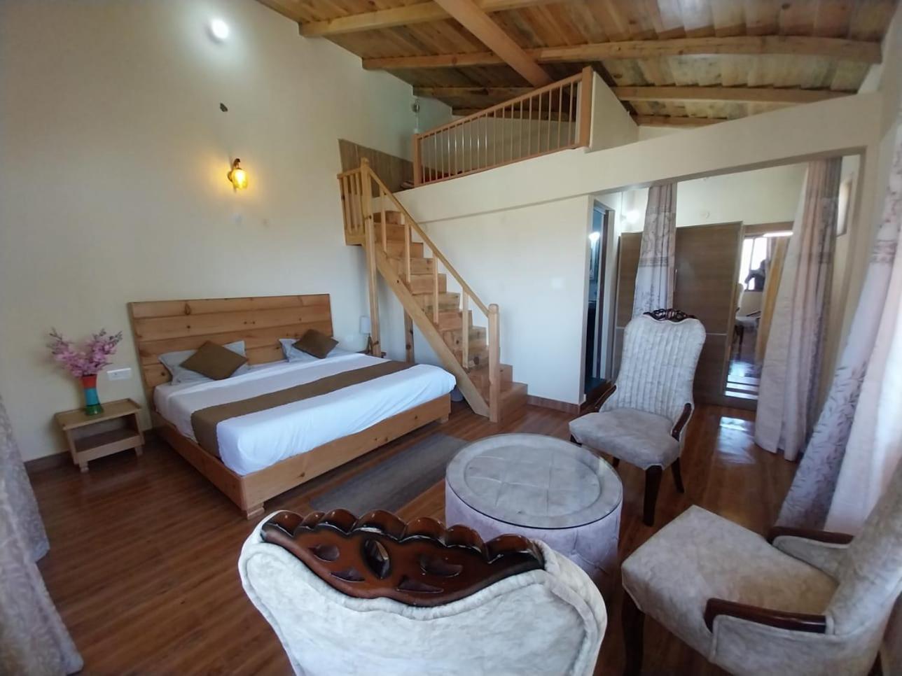Anmol Paradise Hotel Mukteshwar Luaran gambar