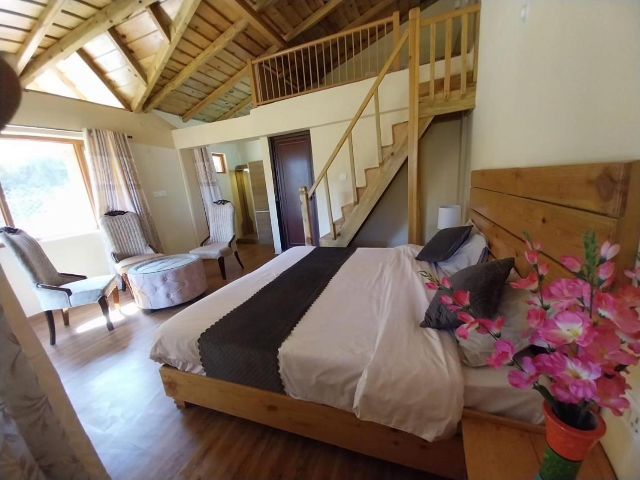 Anmol Paradise Hotel Mukteshwar Luaran gambar